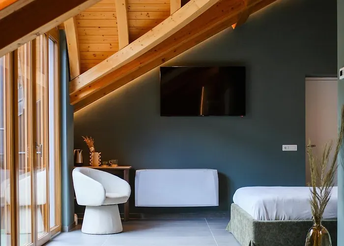 Sky Mountain View - 3 Min Walk To Bernina Express 3*